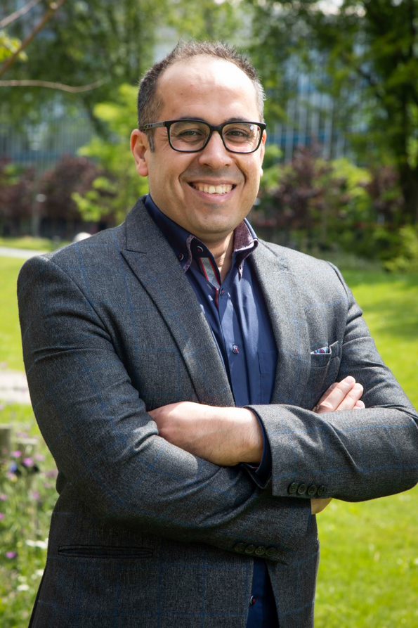 Photo of Dr. Amir Haidari